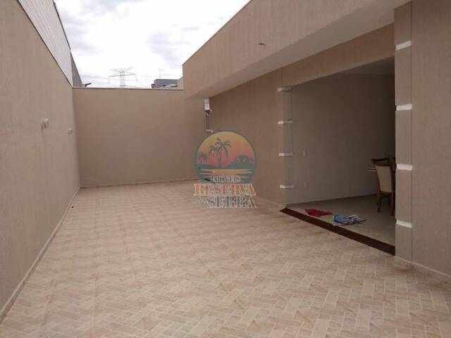 Casa em condomínio para Venda em Jundiaí - 2
