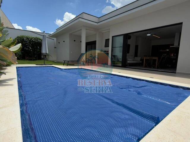 #465 - Casa em condomínio para Venda em Jundiaí - SP