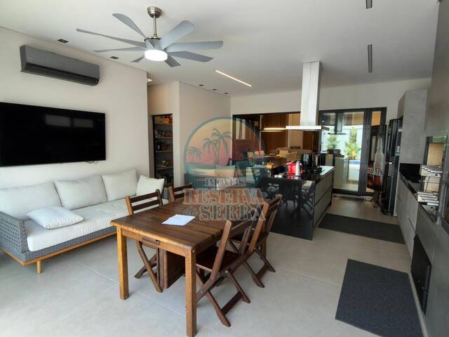 Casa em condomínio para Venda em Jundiaí - 4