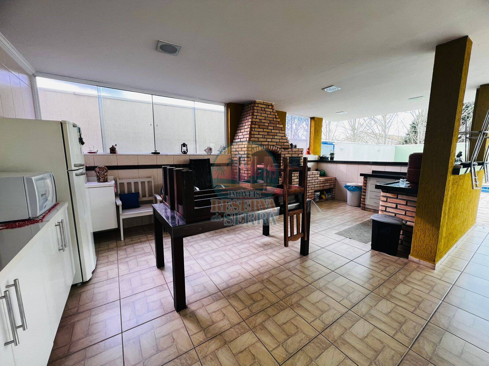 Casa mobiliada para venda ou locação no Reserva da Serra