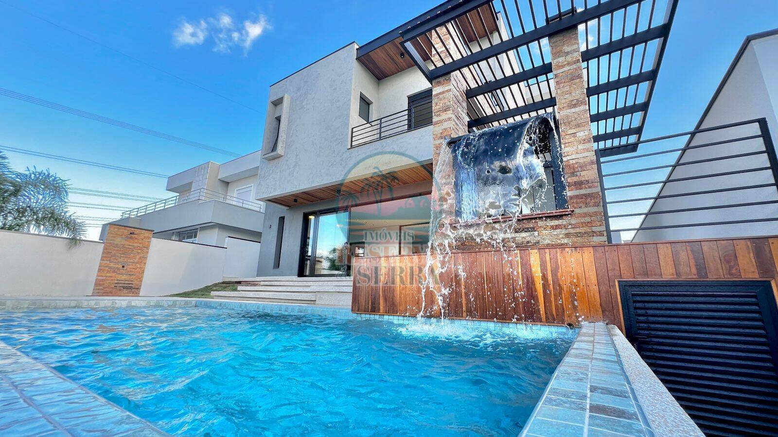 Linda casa nova a venda no condomínio Reserva da Serra Jundiaí