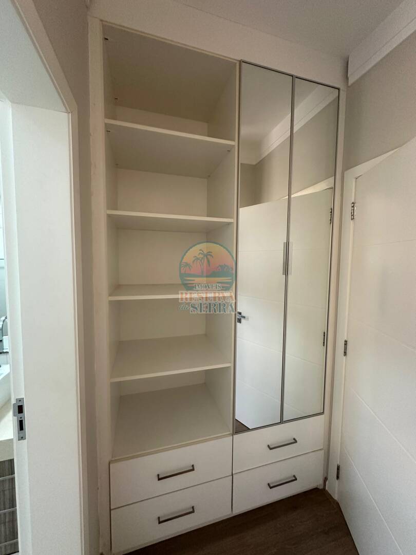 Casa de Condomínio para alugar com 3 quartos, 250m² - Foto 12