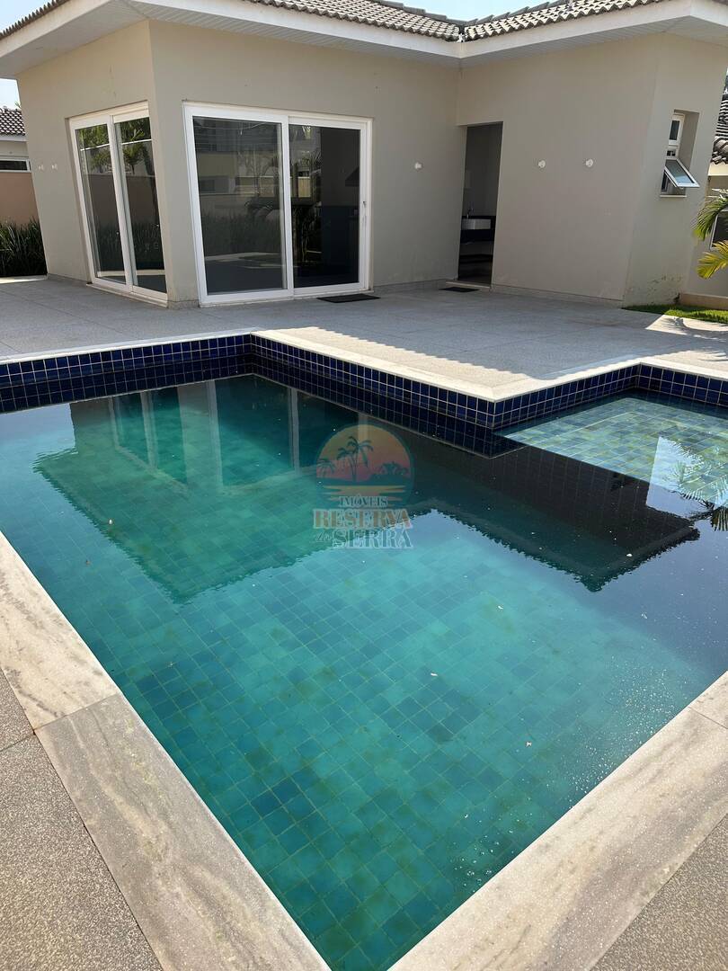 Casa de Condomínio para alugar com 3 quartos, 250m² - Foto 1