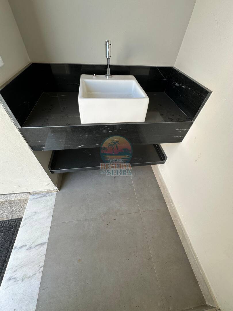 Casa de Condomínio para alugar com 3 quartos, 250m² - Foto 14