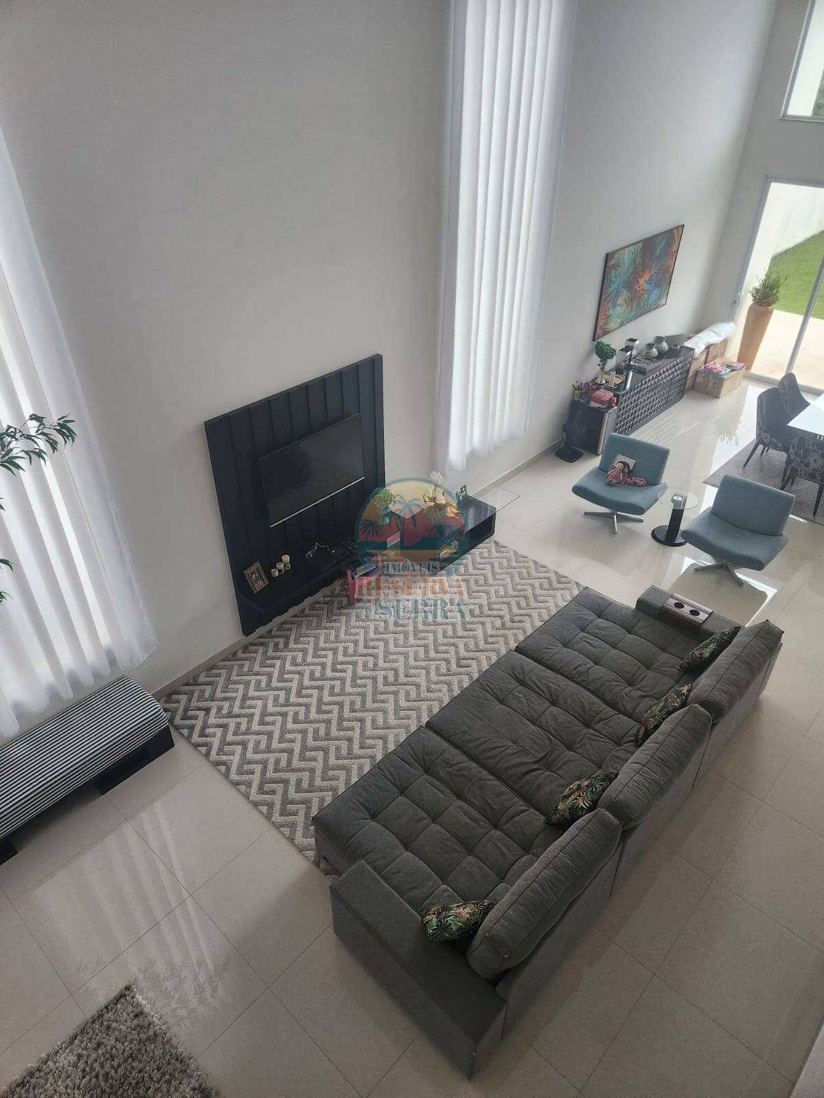 Casa com 4 suítes a venda no condomínio Reserva da Serra. Oportunidade!