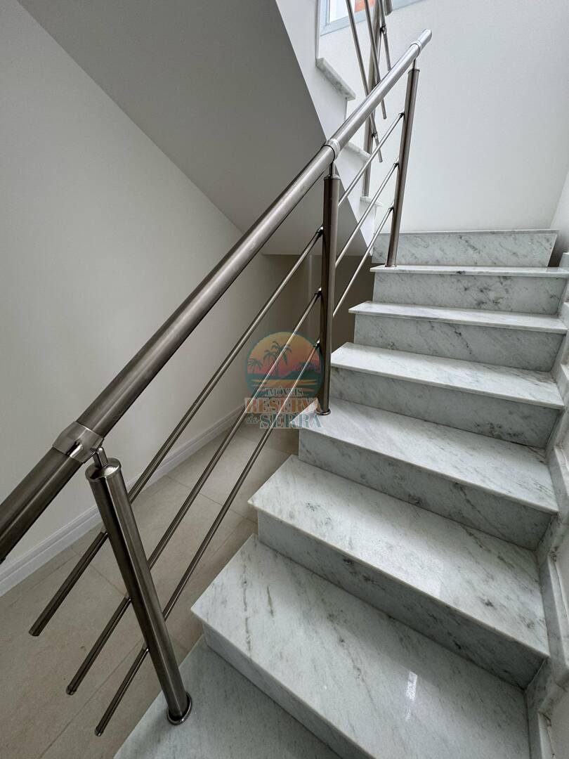 Casa de Condomínio para alugar com 4 quartos, 317m² - Foto 6