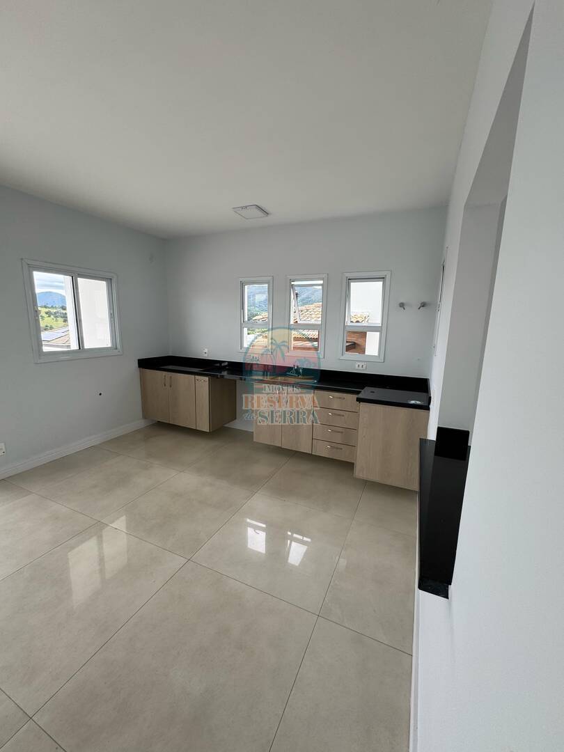 Casa de Condomínio para alugar com 4 quartos, 317m² - Foto 15