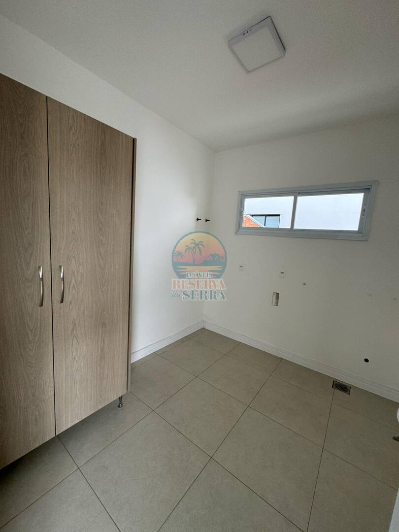 Casa de Condomínio para alugar com 4 quartos, 317m² - Foto 23