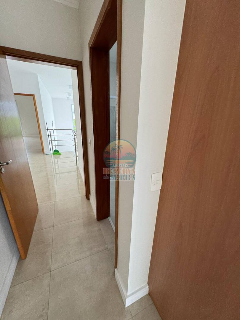 Casa de Condomínio para alugar com 4 quartos, 317m² - Foto 25