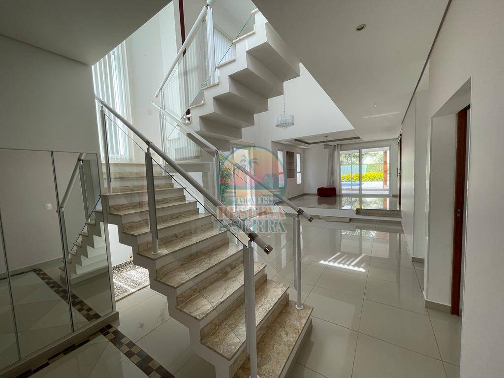 Casa de Condomínio à venda e aluguel com 5 quartos, 260m² - Foto 6