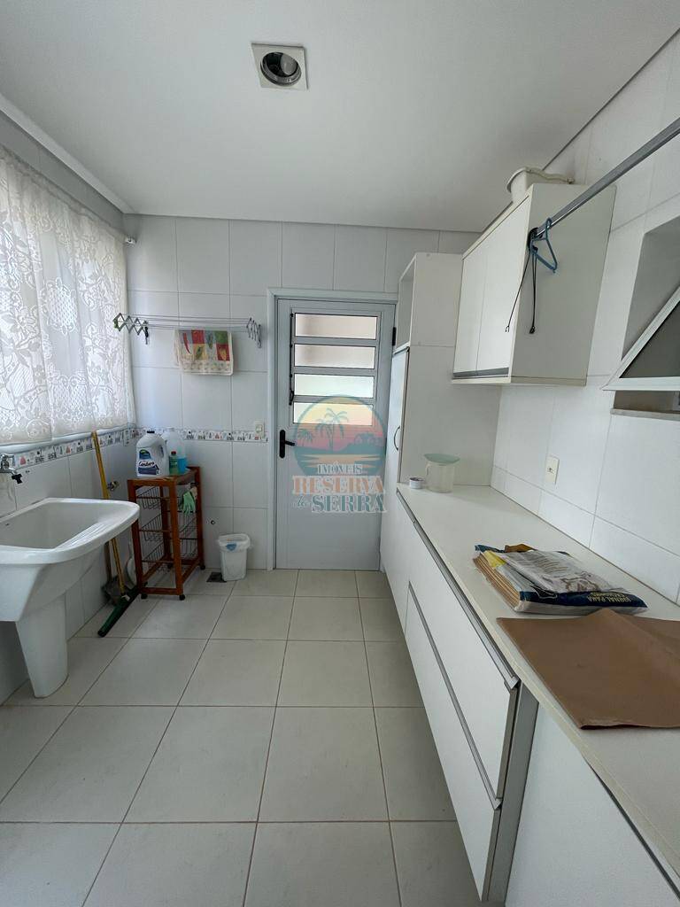 Casa de Condomínio à venda e aluguel com 5 quartos, 260m² - Foto 22