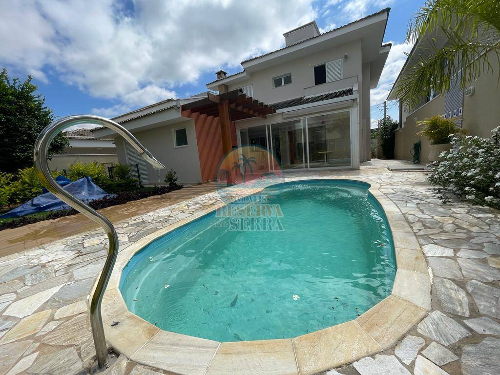 Casa de Condomínio à venda e aluguel com 5 quartos, 260m² - Foto 3
