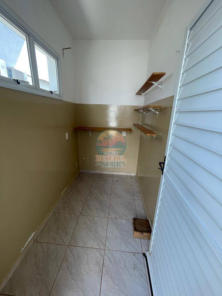 Casa de Condomínio à venda e aluguel com 5 quartos, 260m² - Foto 28