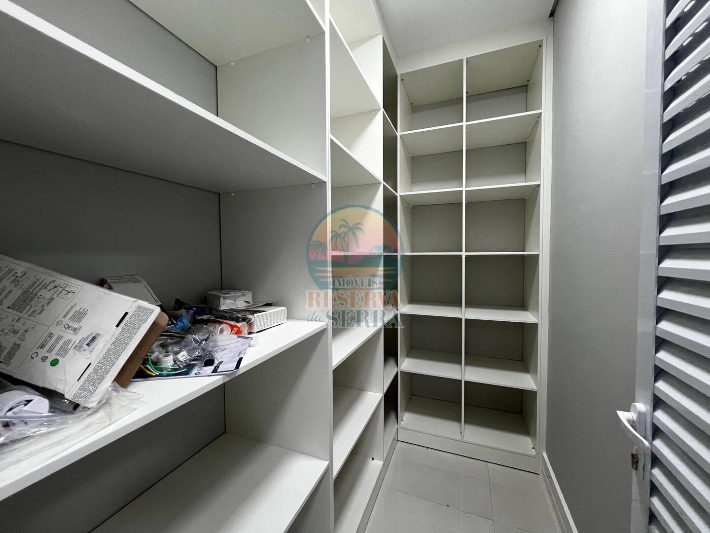 Casa de Condomínio à venda com 4 quartos, 340m² - Foto 7