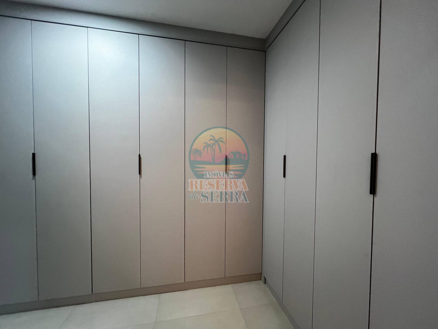 Casa de Condomínio à venda com 4 quartos, 340m² - Foto 10