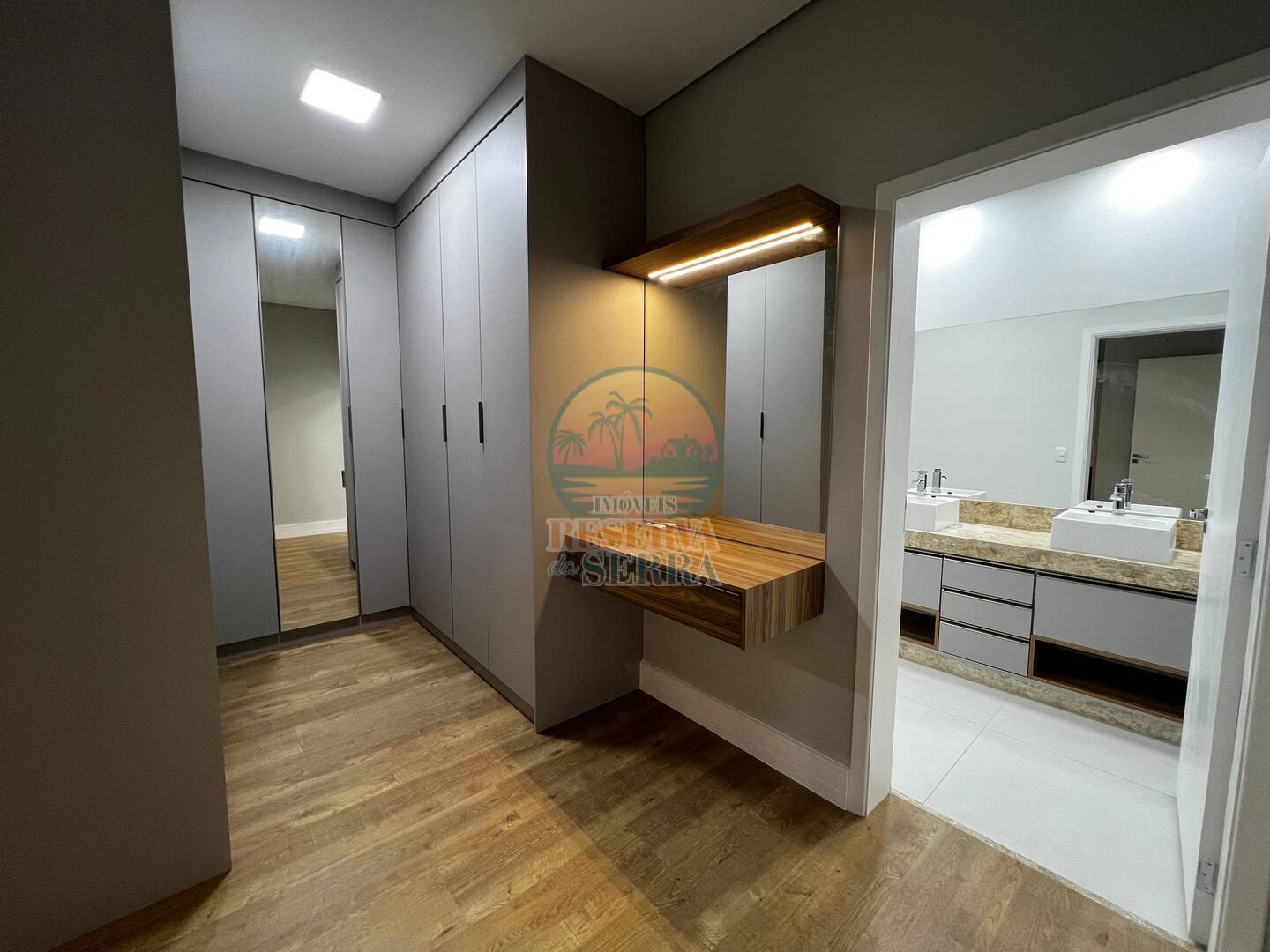 Casa de Condomínio à venda com 4 quartos, 340m² - Foto 15