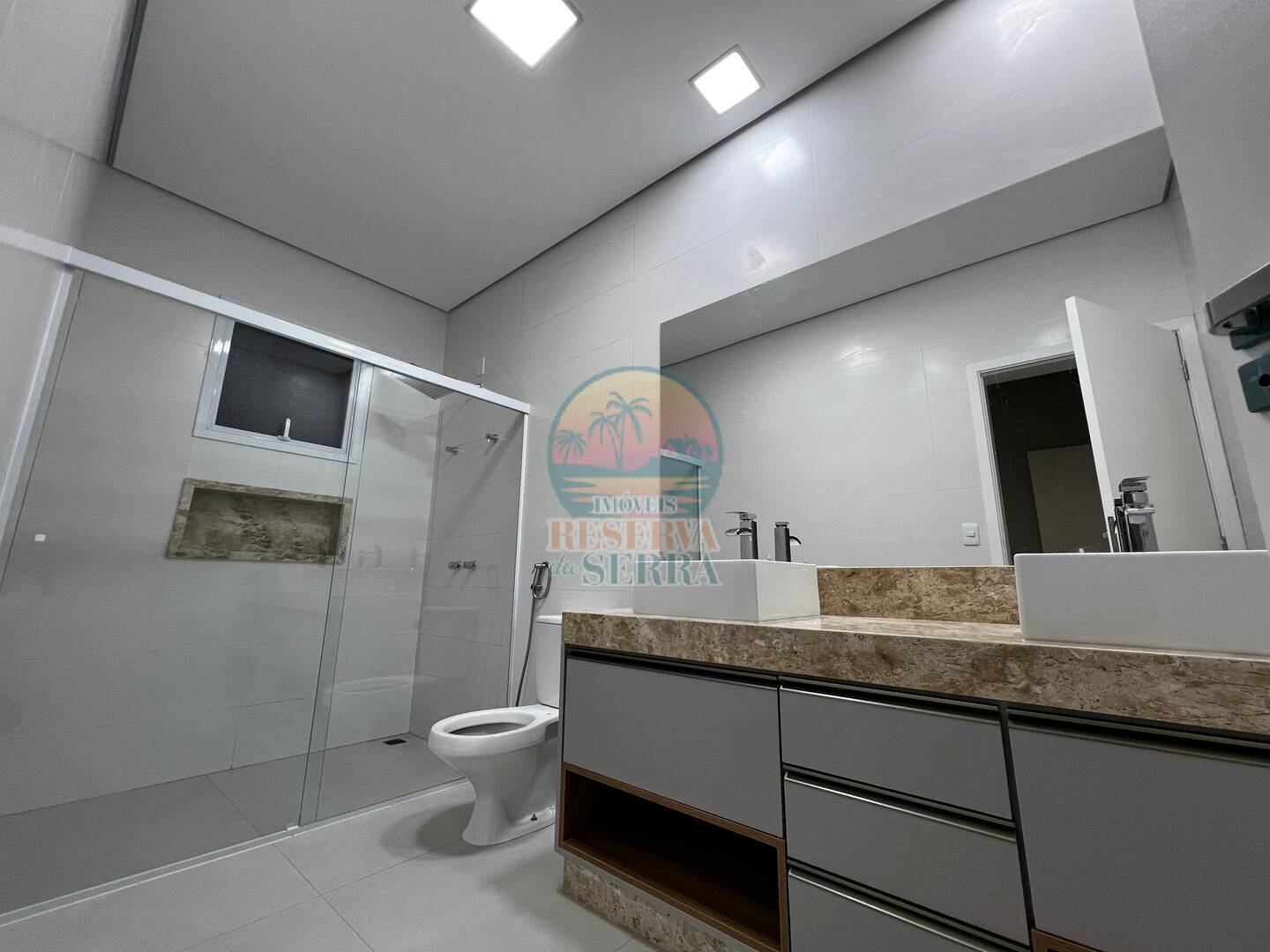 Casa de Condomínio à venda com 4 quartos, 340m² - Foto 19