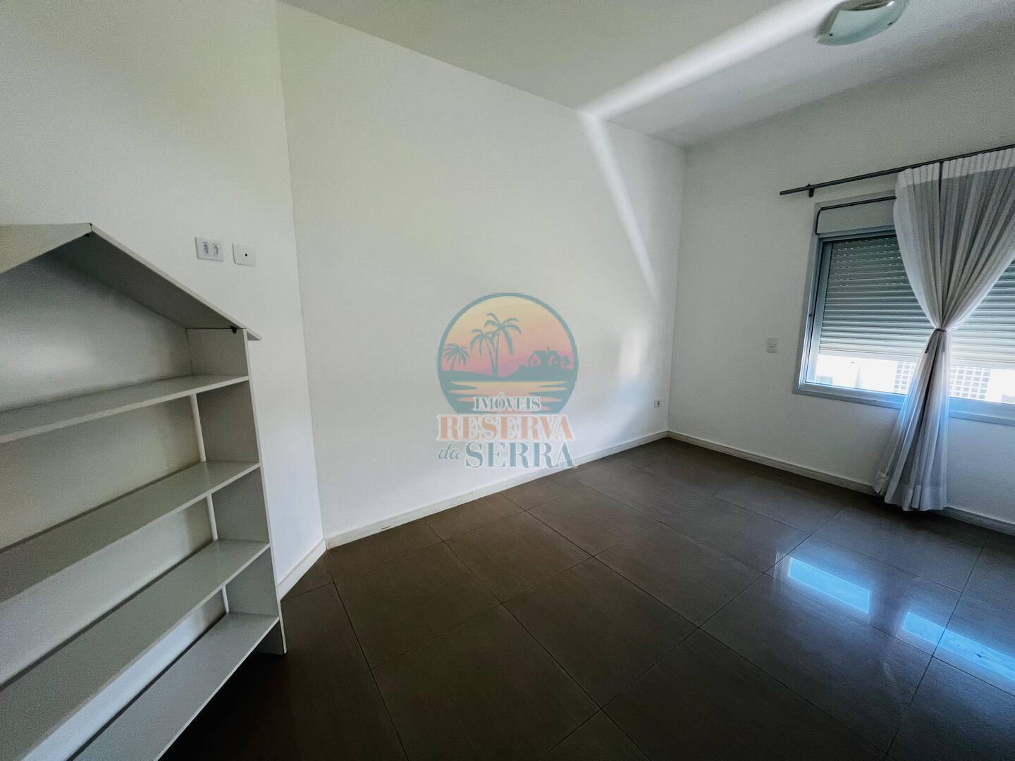 Casa de Condomínio à venda e aluguel com 4 quartos, 320m² - Foto 21