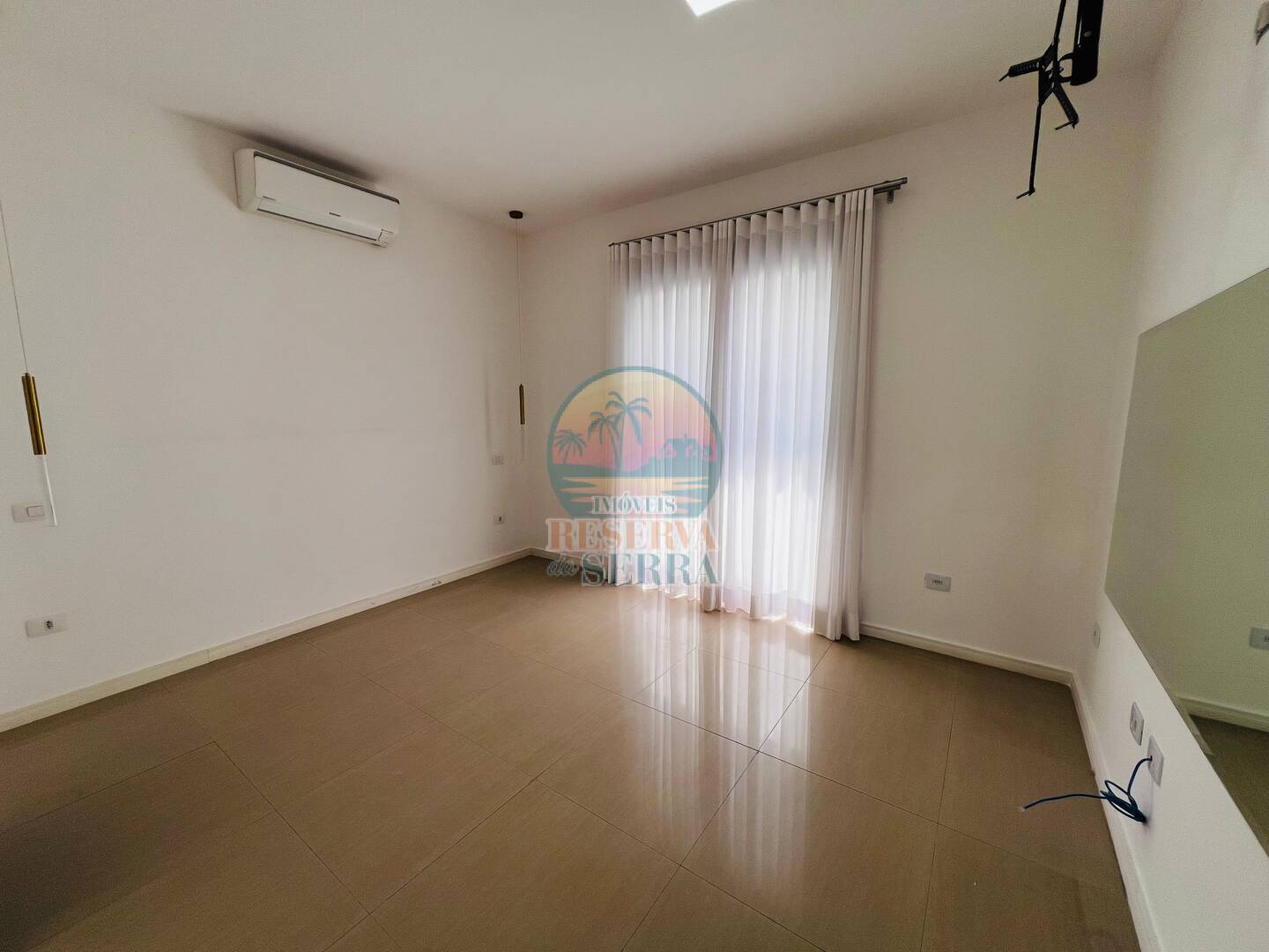 Casa de Condomínio à venda e aluguel com 4 quartos, 320m² - Foto 24