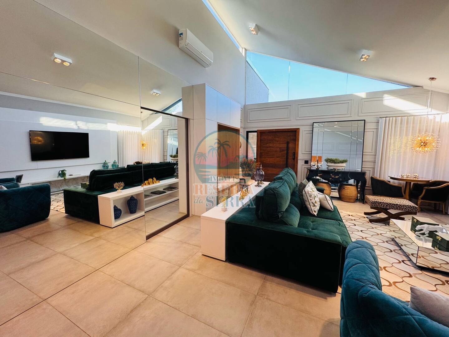 Casa de Condomínio à venda com 3 quartos, 250m² - Foto 16