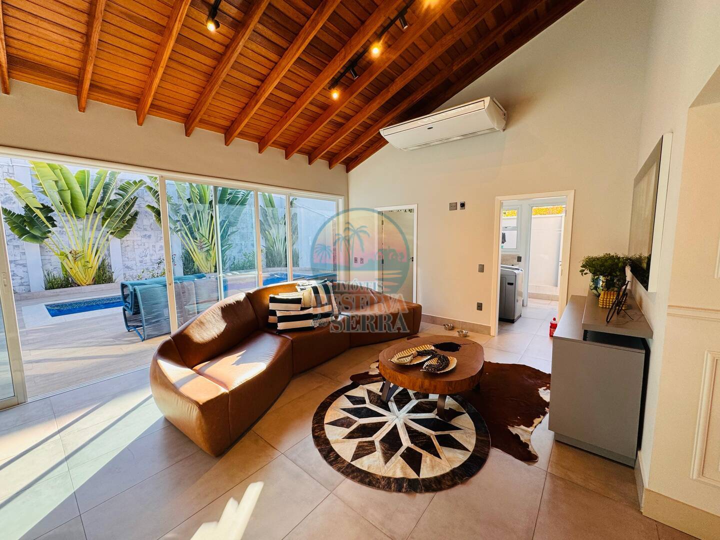 Casa de Condomínio à venda com 3 quartos, 250m² - Foto 6