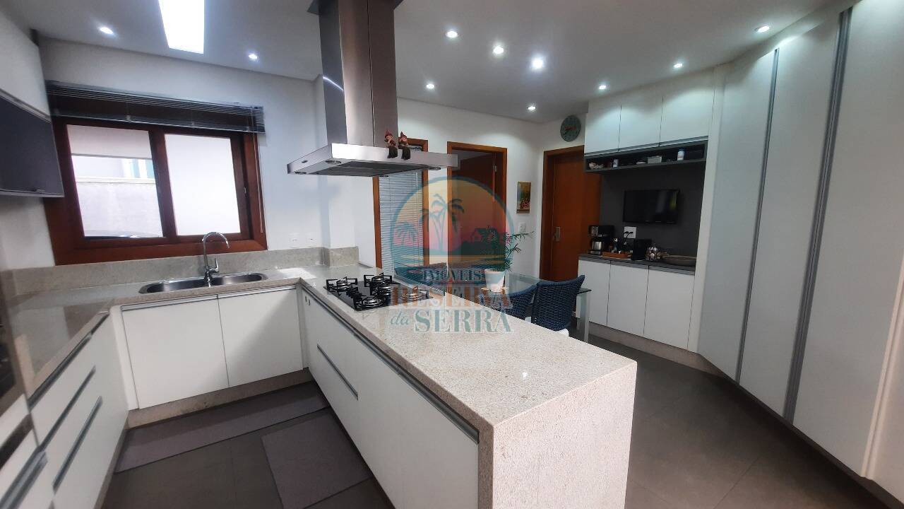 Casa de Condomínio à venda com 3 quartos, 251m² - Foto 7
