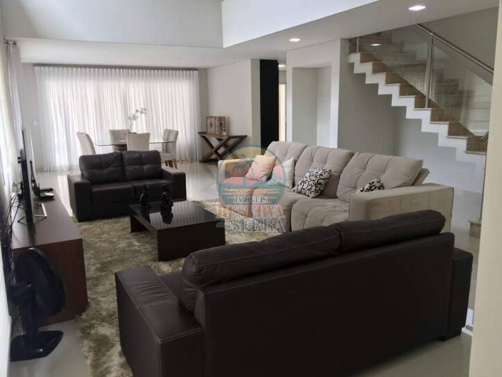 Casa de Condomínio para alugar com 3 quartos, 220m² - Foto 14